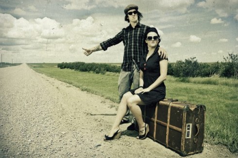 vintage-photo-of-hitch-hikers